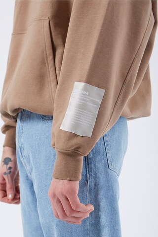 Dr. Denim Sweatshirt 'Alec' in Braun