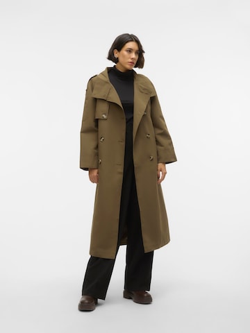 Manteau mi-saison 'TAYLOR' VERO MODA en vert