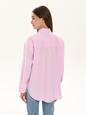Chemisier 'Rosalind' NOWIHT en rose