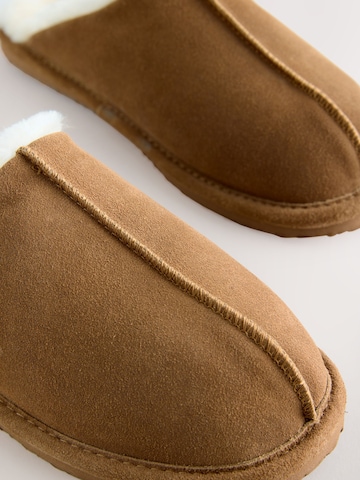 Next Huisschoen in Bruin