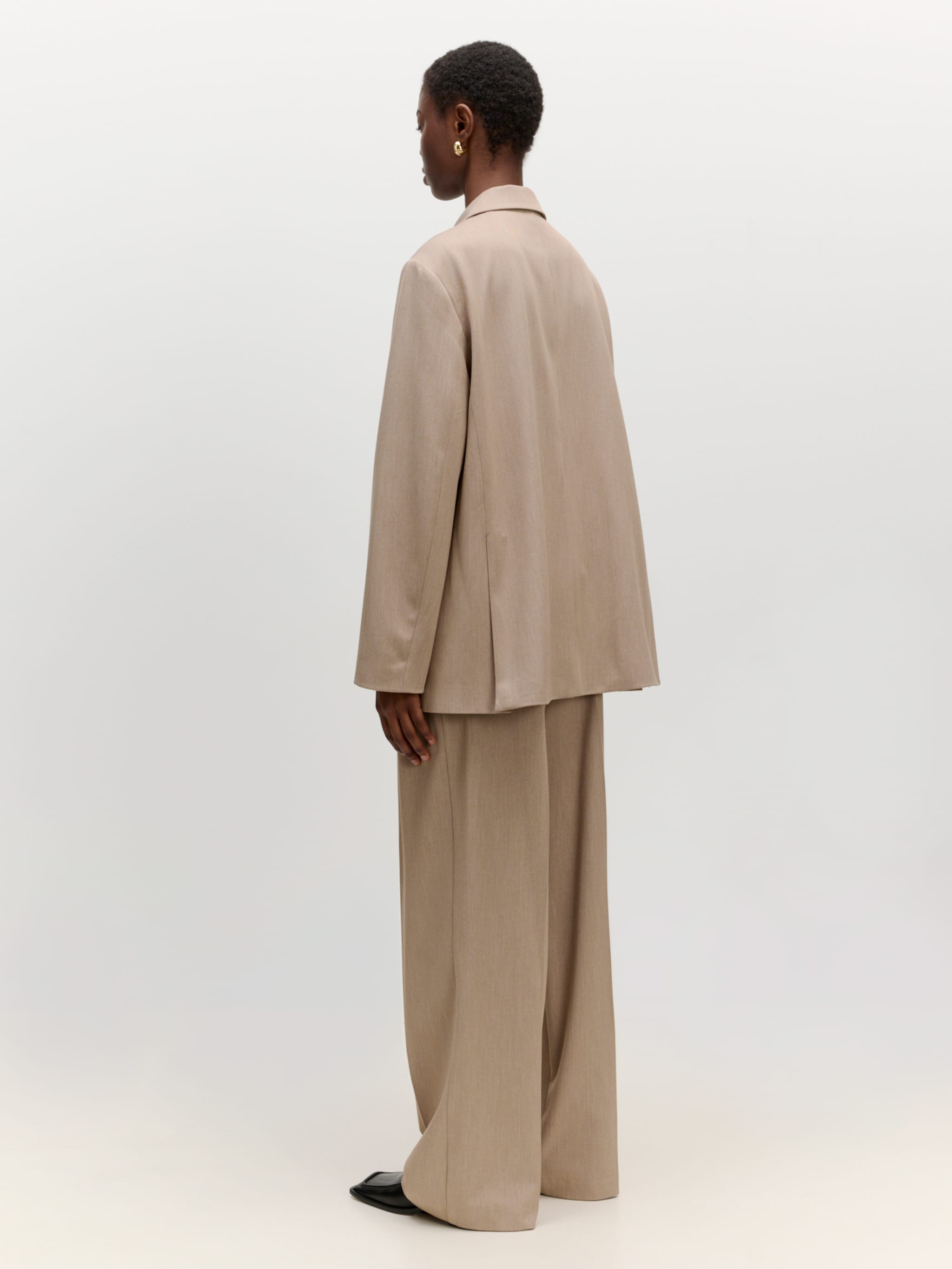 EDITED Produits Blazer 'Arwen' beige