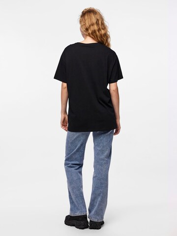 PIECES T-shirt 'SARA' i svart