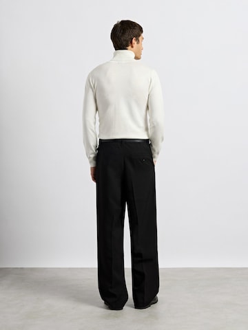 Burocs Sweater in White