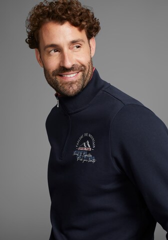 Man's World Sweatshirt in Blau