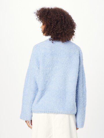 Gina Tricot Пуловер 'Blenda' в синьо