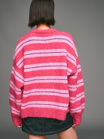 Bershka Pullover in Pink