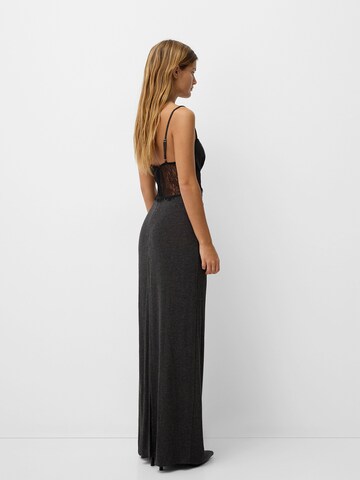 Bershka Kleid in Grau