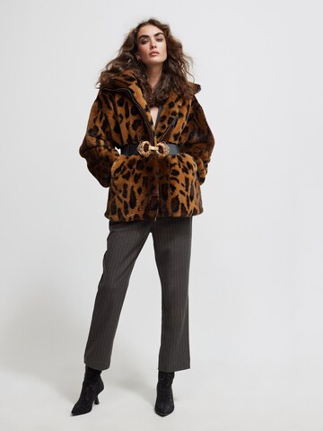 Lola Casademunt Jacke in Braun