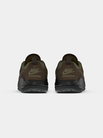 Jordan Sneakers laag 'CMFT Era' in Bruin