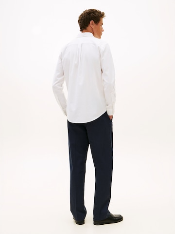 Coupe regular Chemise business 'Flex' TOMMY HILFIGER en blanc