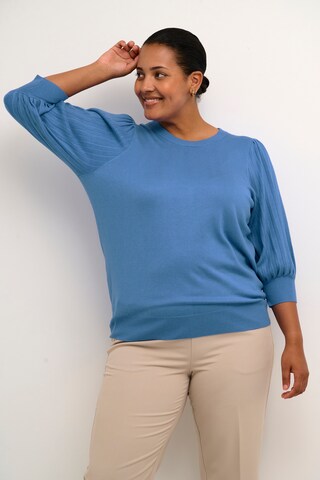 KAFFE CURVE Pullover 'Loni' in Blau