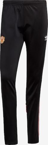 ADIDAS PERFORMANCESlimfit Sportske hlače 'Manchester United 1991' - crna boja: prednji dio