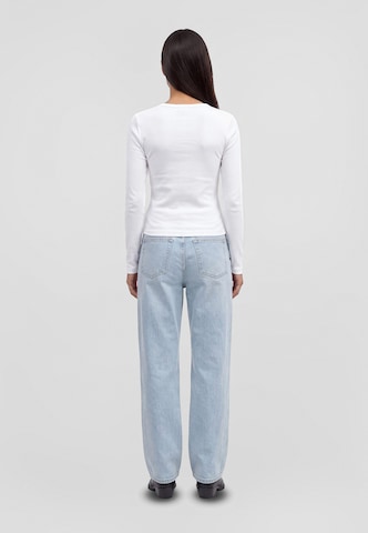 Gap Petite Shirt in White: back