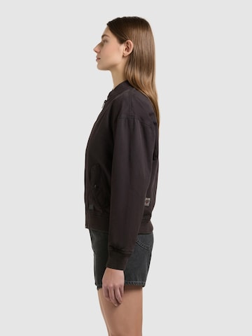 khujo - Chaqueta de entretiempo 'INIE' en negro