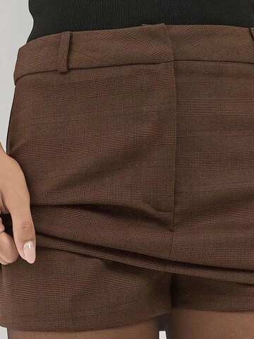 Hiccup Skirt in Brown