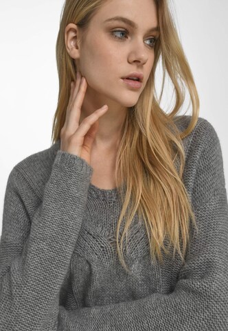 Fadenmeister Berlin Pullover in Grau
