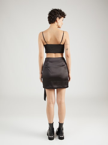 TOPSHOP Skirt in Black
