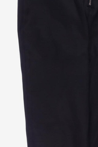 GUESS Pants in M in Black