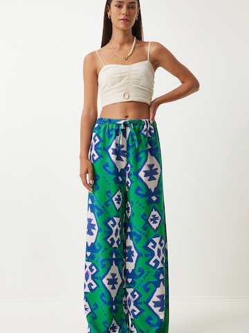 Happiness İstanbul Hlače | zelena barva: sprednja stran