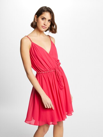 Robe de cocktail Morgan en rose : devant