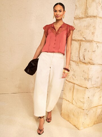 love & roses Blouse in Bruin