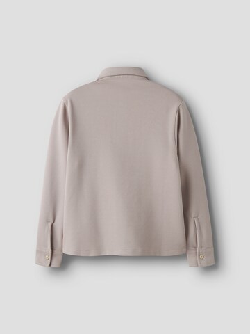 NAME IT Comfort Fit Overgangsjakke i grå