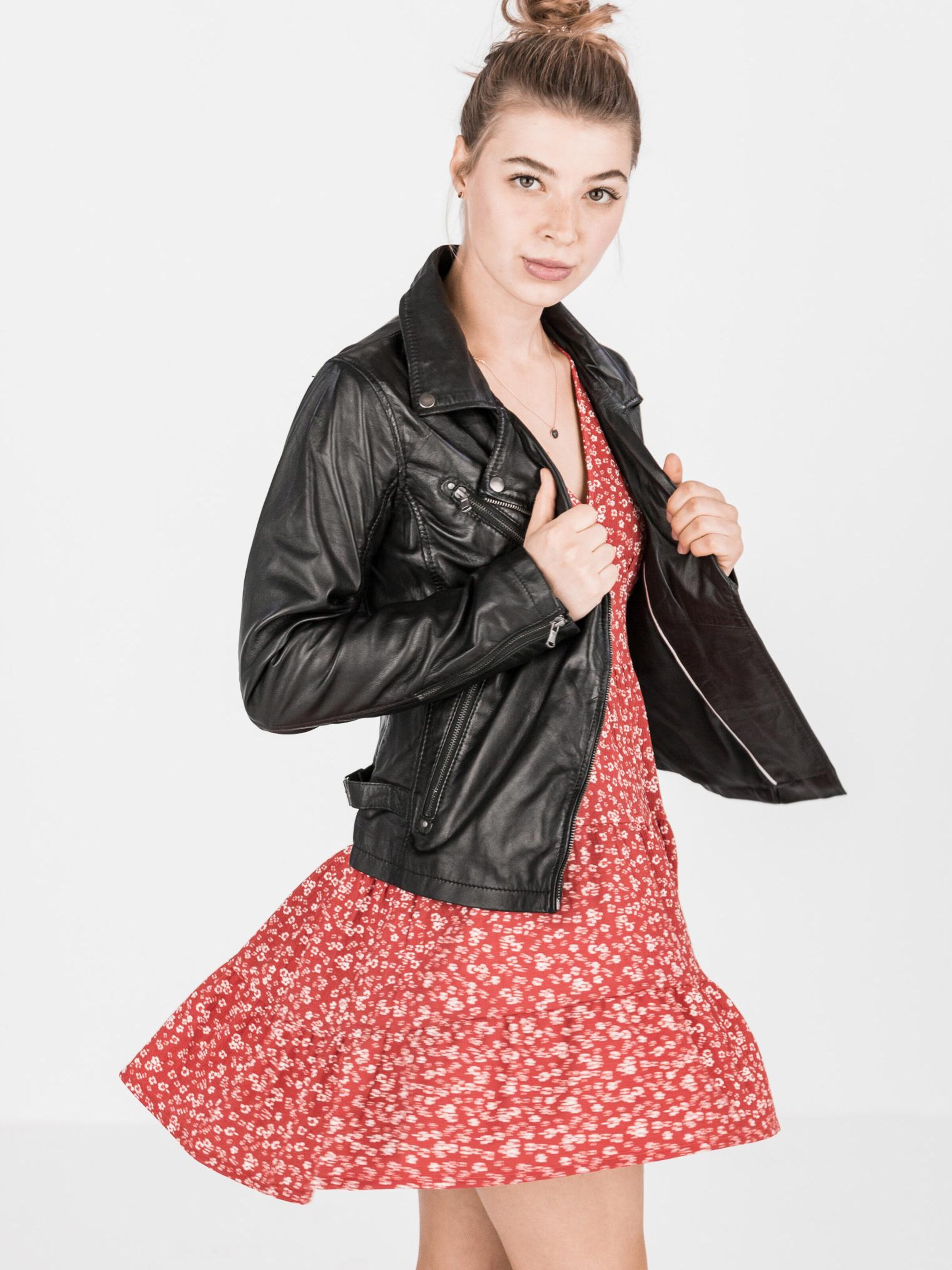 CBL Between-Season Jacket 'Lederjacke' in Black: front