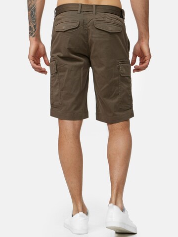 Tazzio Regular Cargo Pants 'A200' in Green