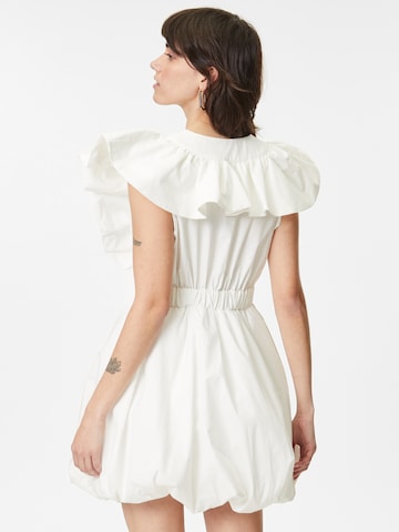 Rochie de la Misspap pe alb