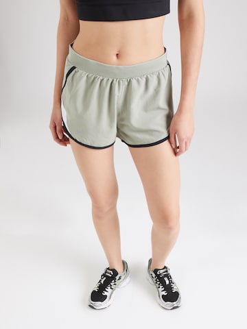 UNDER ARMOUR Skinny Sportshorts 'Fly By 2.0' in Grün: predná strana