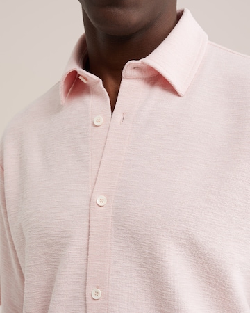 Fit confort Chemise WE Fashion en rose