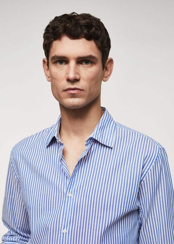 MANGO MAN Slim fit Button Up Shirt in Blue