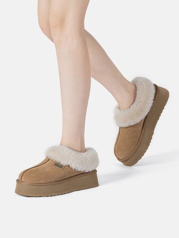 Everau Papuče 'Topknot' - Hnedá