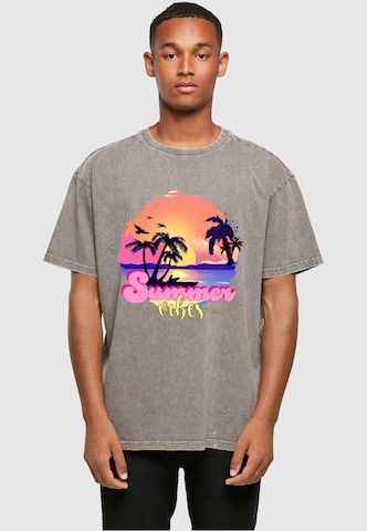 Merchcode Shirt 'Summer Vibes Sunset' in Grey: front
