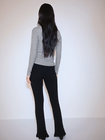 MANGO Pullover 'POINTE' in Grau