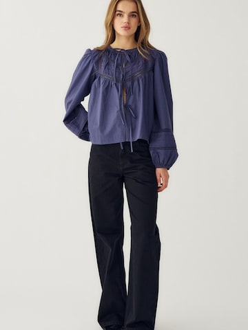 Tricou ' N-Marceline Blouse ' de la Noella pe albastru