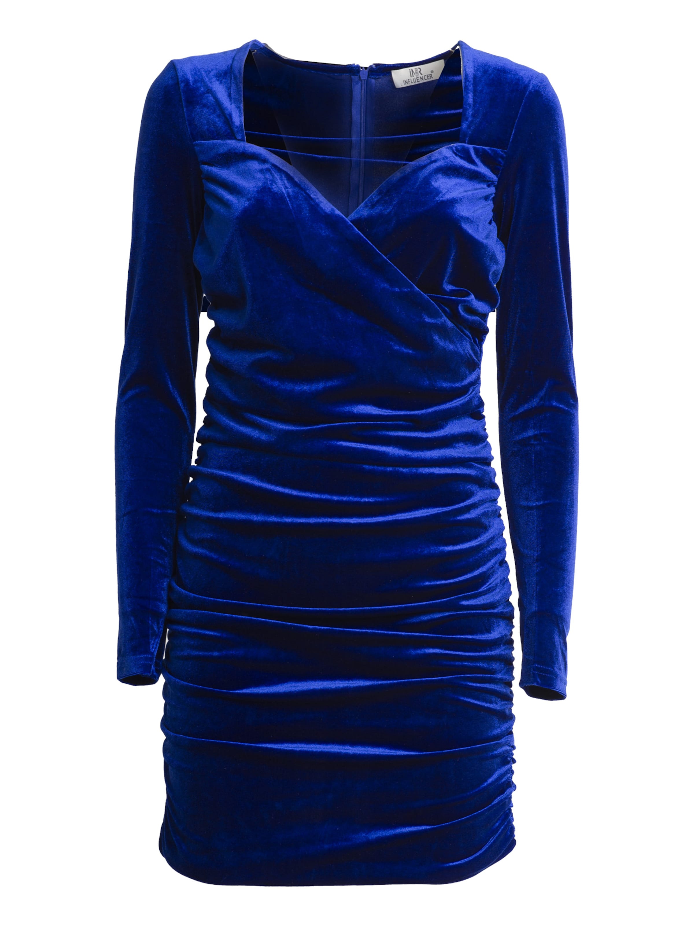 Abito di Influencer in blu: frontale