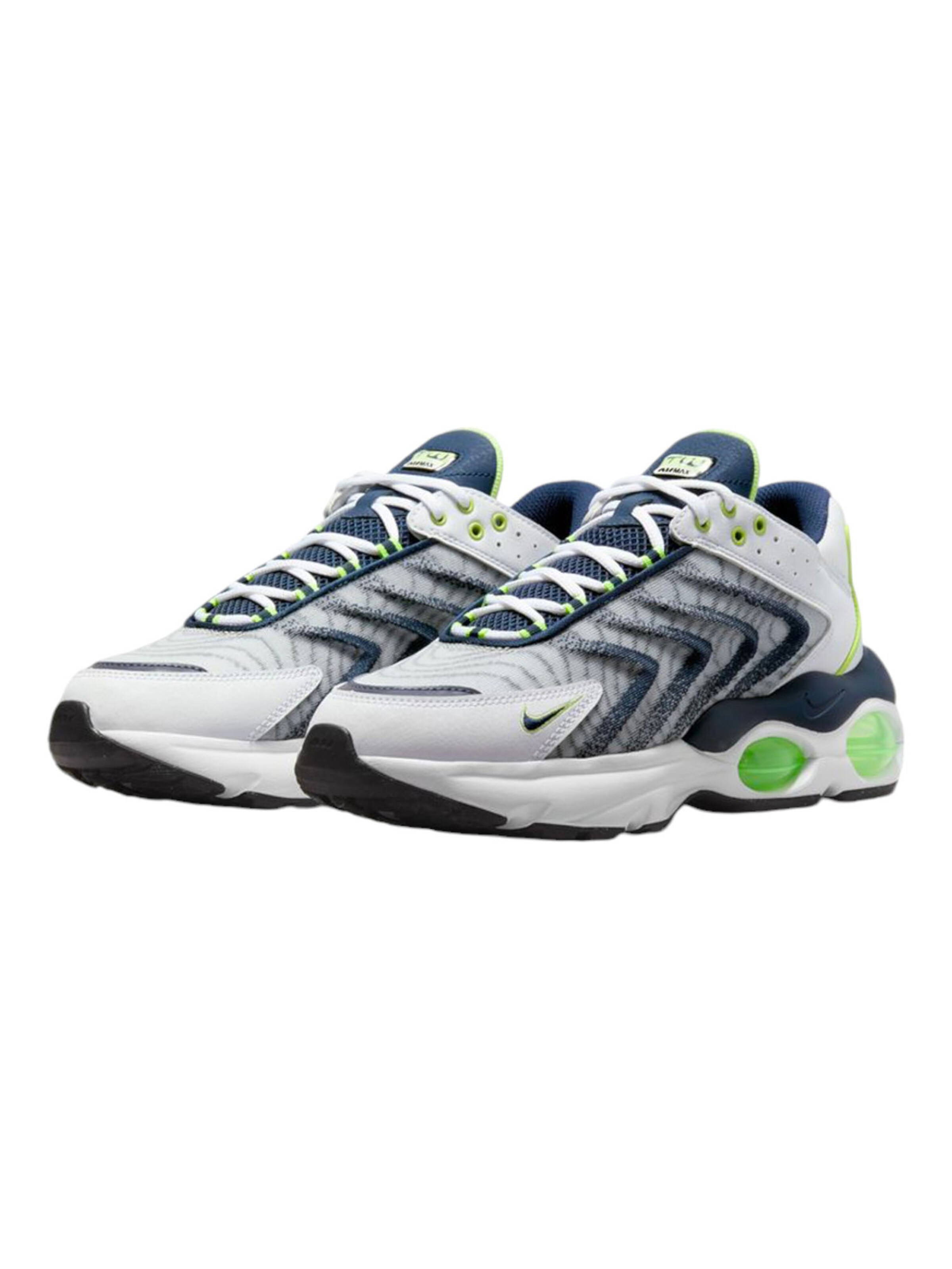Baskets basses Nike Sportswear en mélange de couleurs