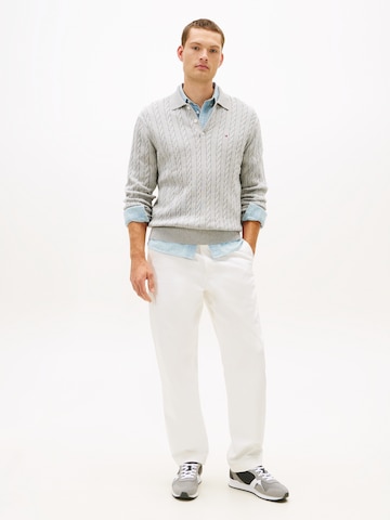 TOMMY HILFIGER Nízke tenisky 'RUNNER MIX' - Sivá