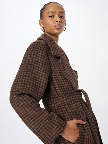 Abercrombie & Fitch Płaszcz przejściowy w kolorze brązowy