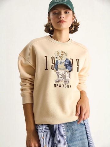 Bianco Lucci - Sweatshirt em bege: frente