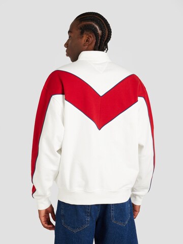 Tommy Jeans Sweatshirt 'GAME DAY RUGBY' i hvid