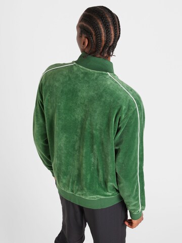 Nike Sportswear Zip-Up Hoodie in Green