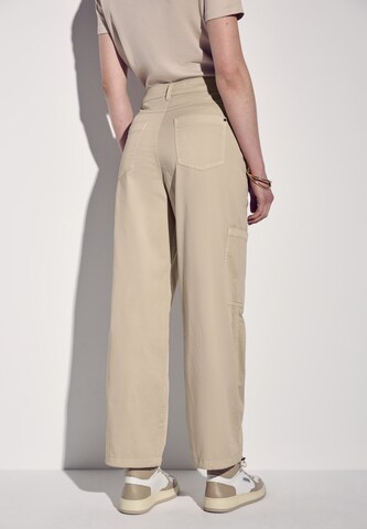 STREET ONE Regular Hose in Beige