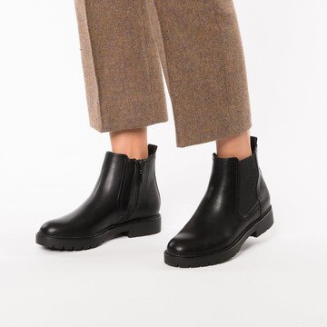 ESPRIT Chelsea Boots in Black