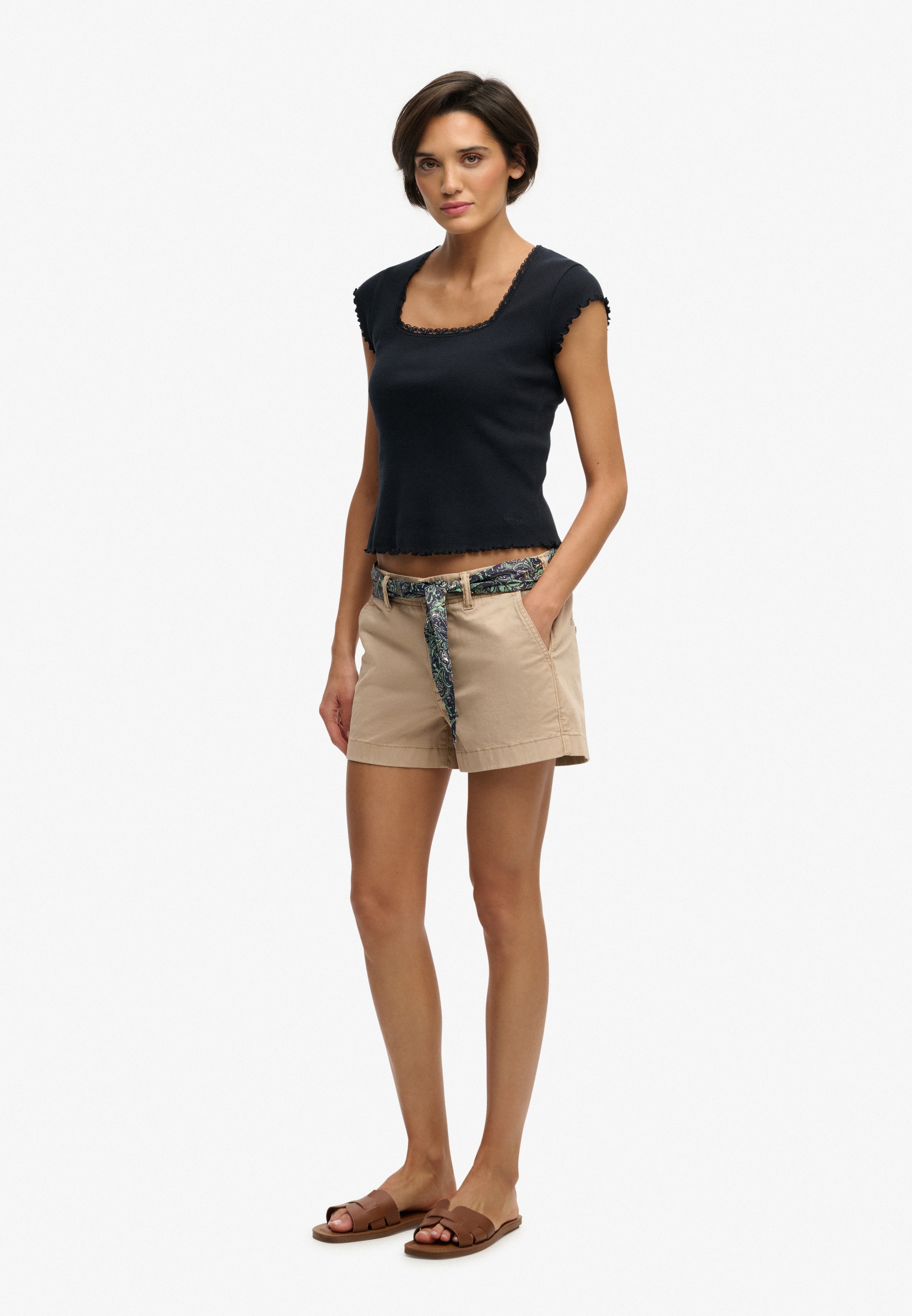 Coupe slim Pantalon chino 'Classic' Superdry & Co en beige