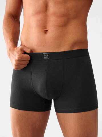 JOHN DEVIN Boxer shorts in Black: front