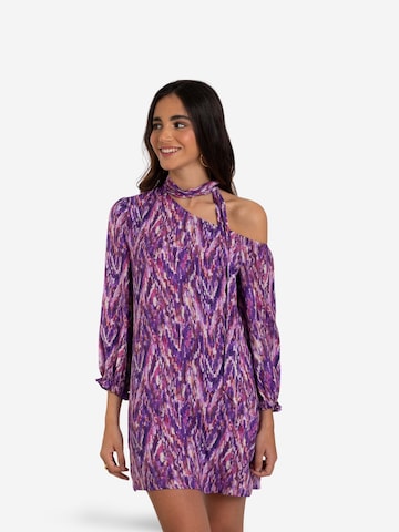 THE-ARE Kleid in Lila: Vorderseite