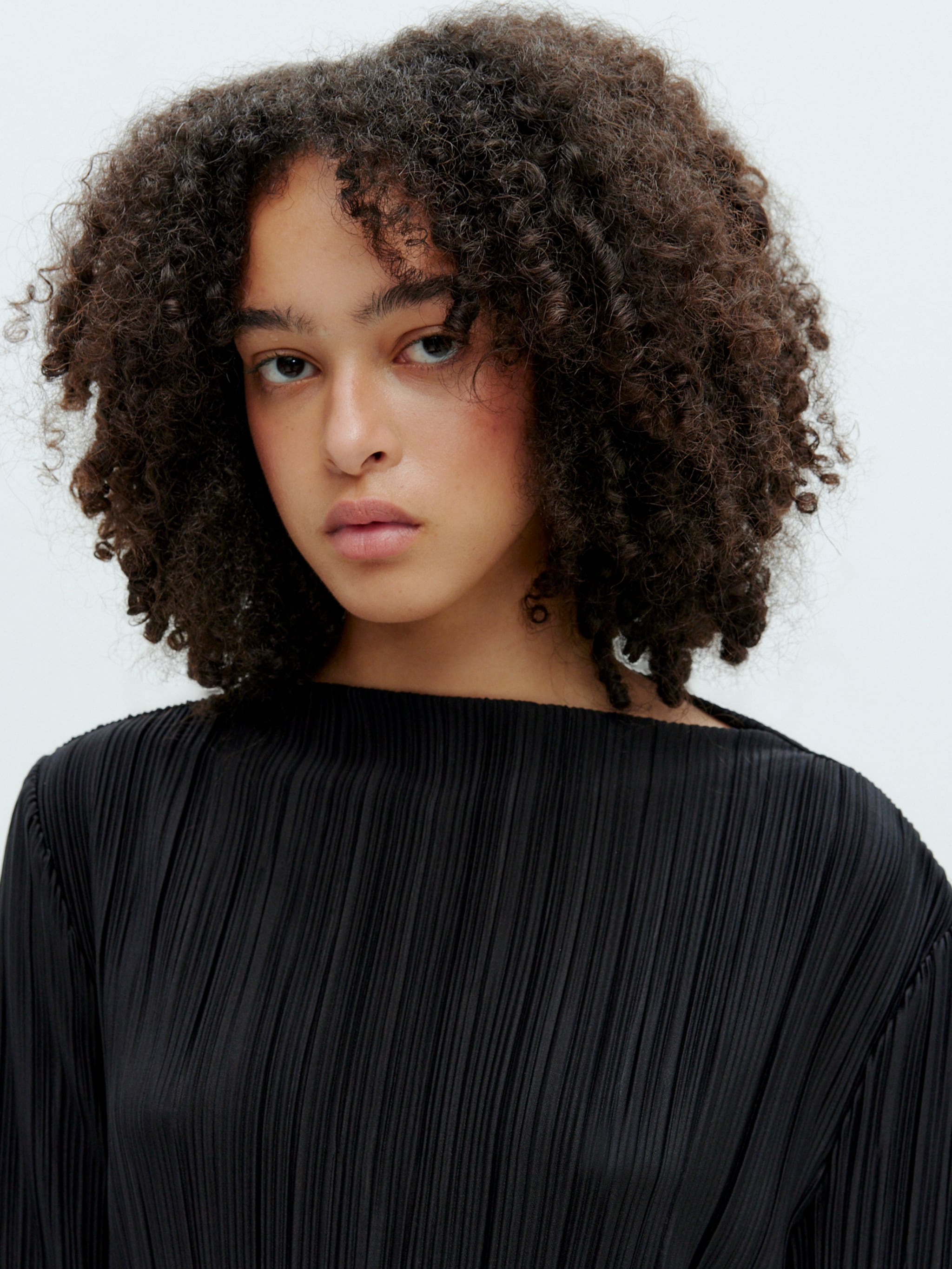 EDITED Produits Robe 'Mika' noir