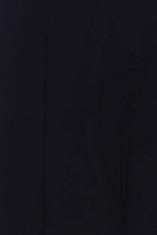 Emporio Armani Pants in M in Black